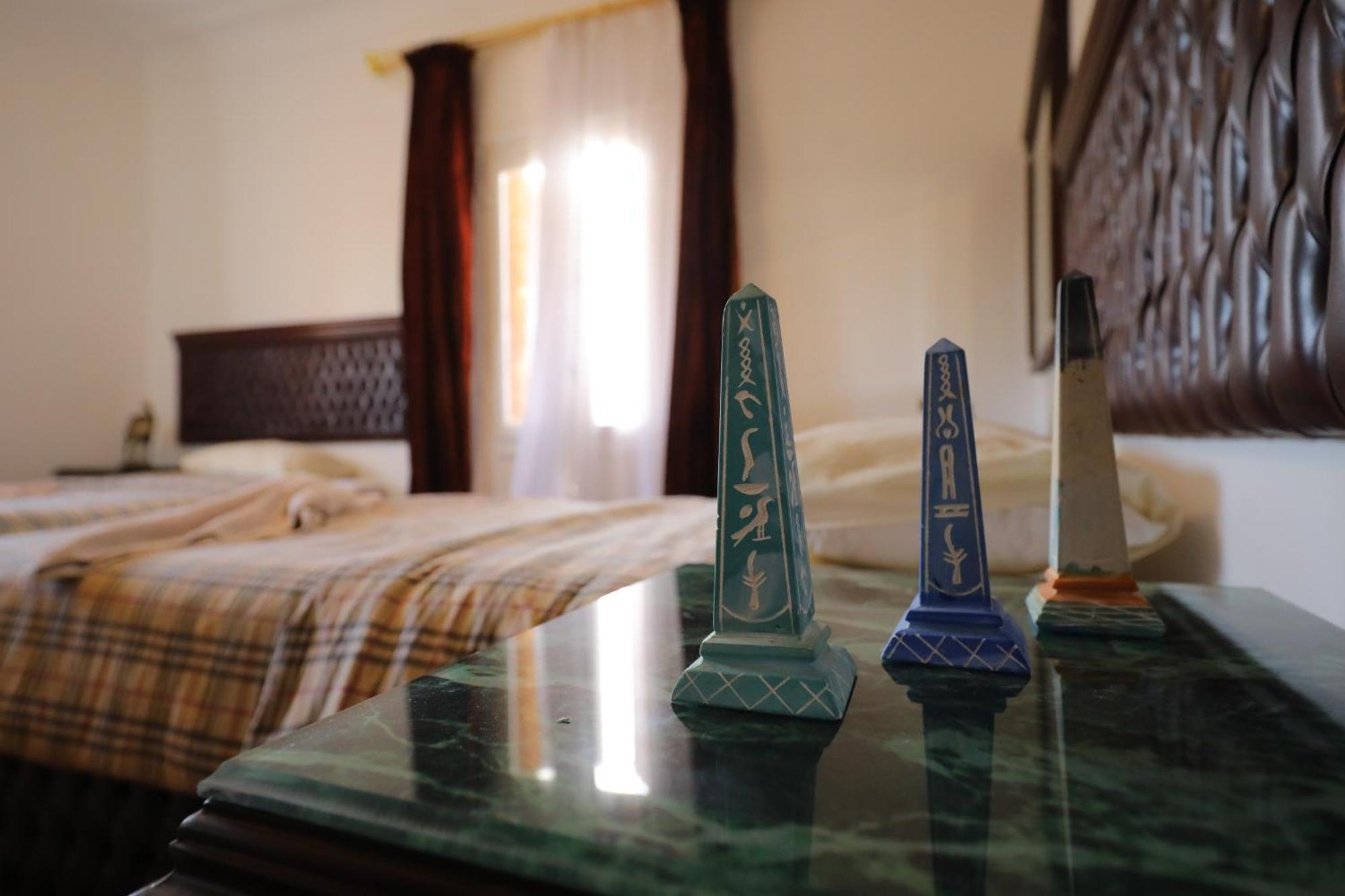 Pyramids Loft Guesthouse Kairo Ruang foto
