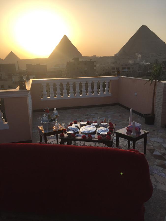 Pyramids Loft Guesthouse Kairo Bagian luar foto