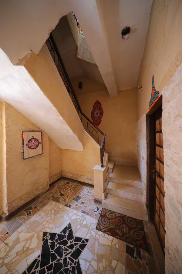 Pyramids Loft Guesthouse Kairo Bagian luar foto