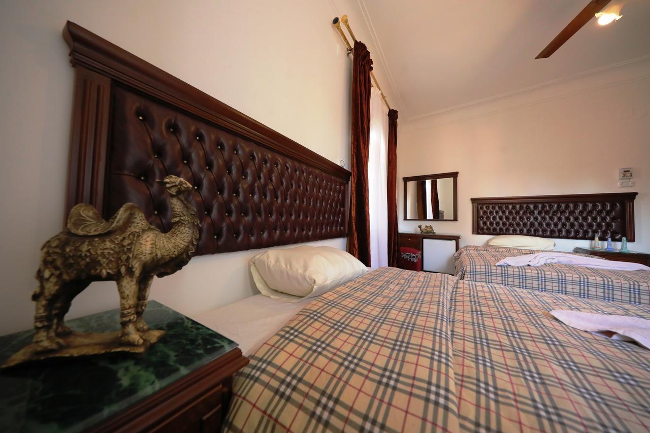 Pyramids Loft Guesthouse Kairo Bagian luar foto