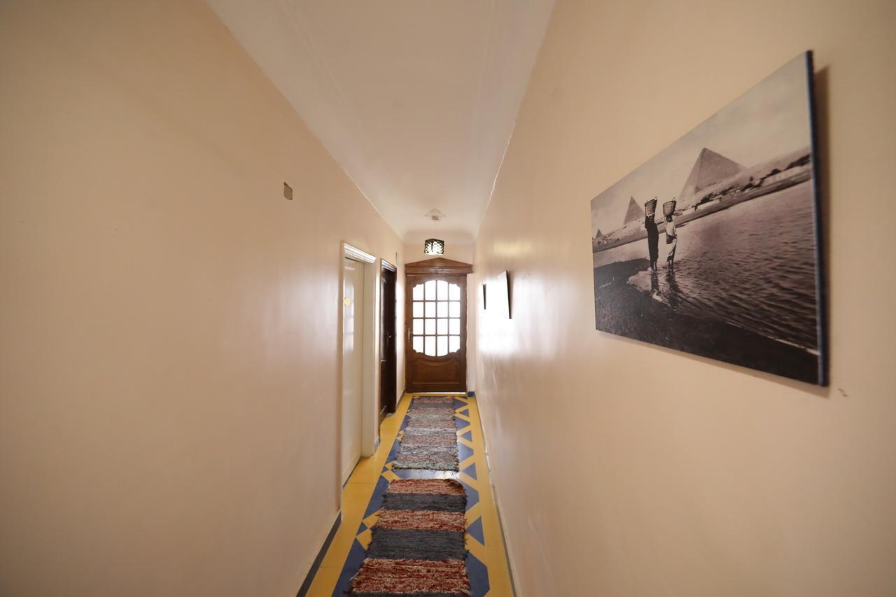 Pyramids Loft Guesthouse Kairo Bagian luar foto