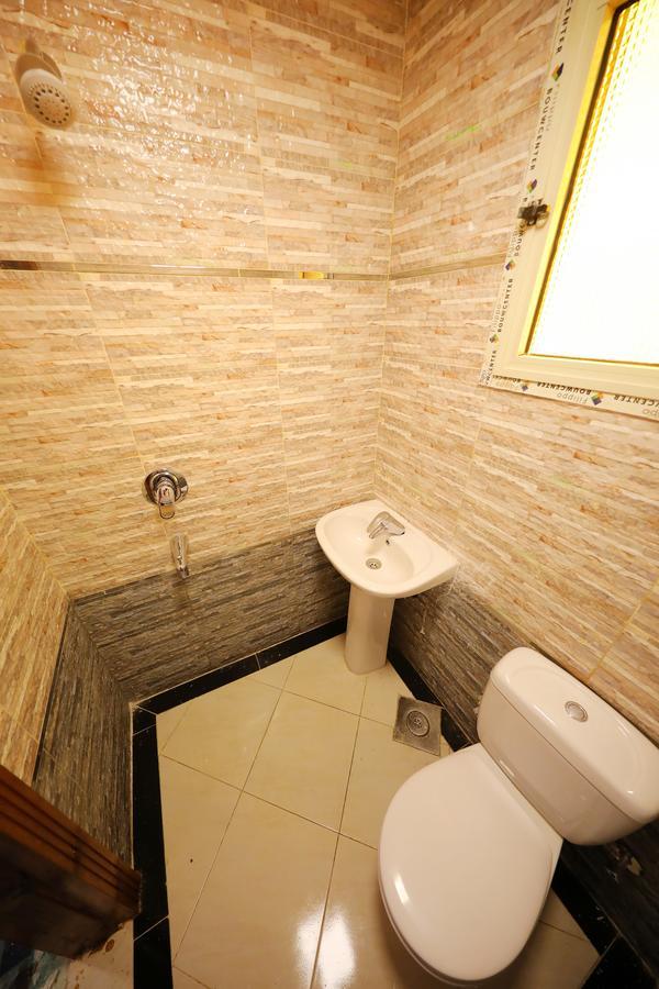 Pyramids Loft Guesthouse Kairo Bagian luar foto